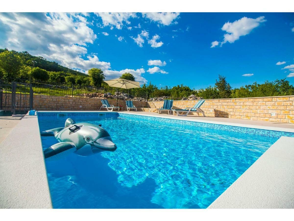 Villa Katja Omiš Eksteriør billede