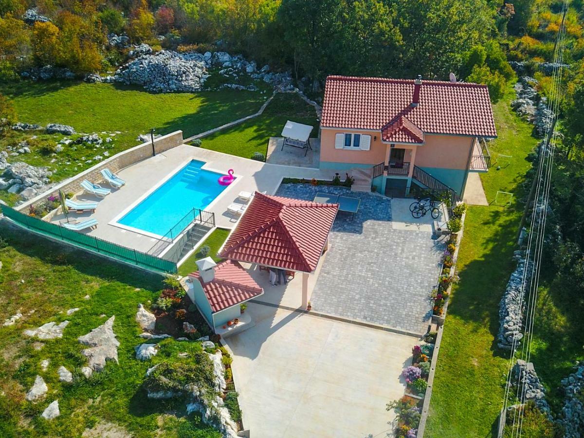 Villa Katja Omiš Eksteriør billede